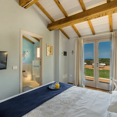 Hotel Tenuta Petra Bianca 3*