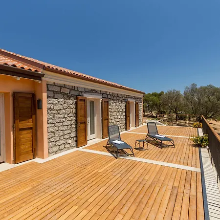 Tenuta Petra Bianca Hotel 4*